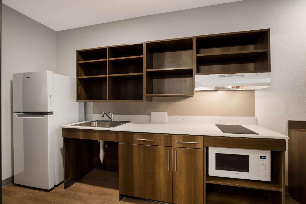 Woodspring Suites Морено Вали Екстериор снимка