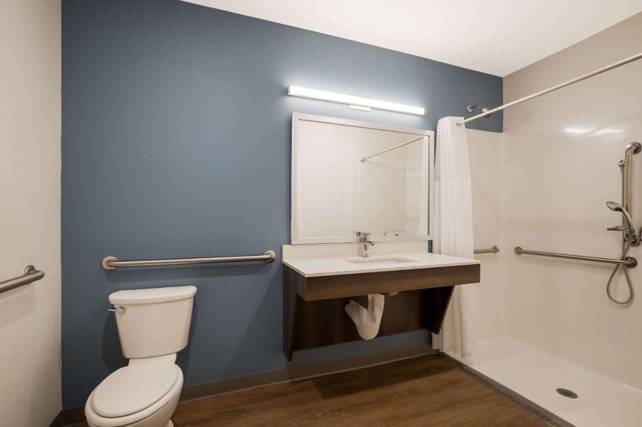 Woodspring Suites Морено Вали Екстериор снимка
